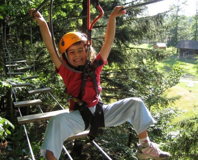  Curso tipo acrobranche en Cruseilles